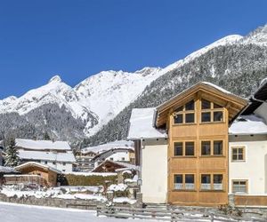 Haus St. Bernard Pettneu am Arlberg Austria