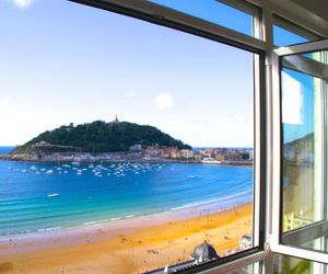 Bellavista Concha Beach - SSHousing San Sebastian Spain