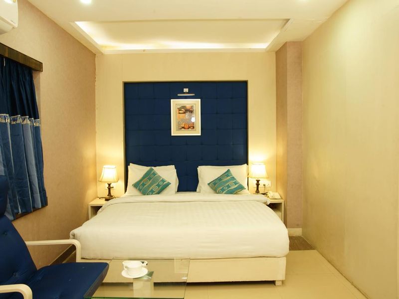 Hotel Photo 1