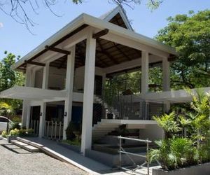 Karancho Beach House Maribago Philippines