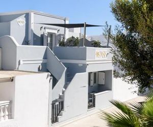 Oasis Hotel Fira Greece