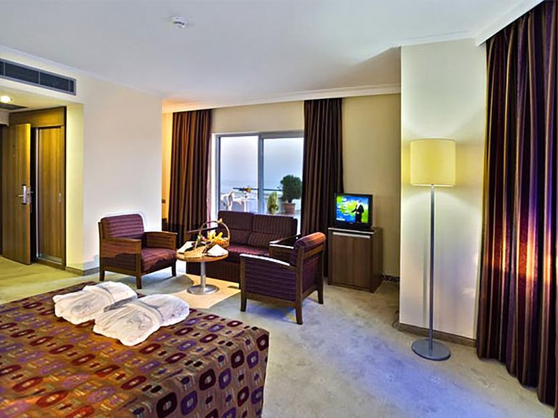 Hotel Photo 6