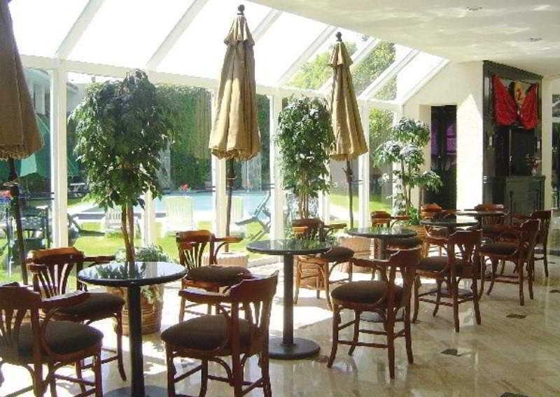 Hotel Photo 8