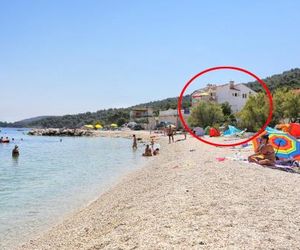 Apartment Slatine 7512a Slatine Croatia