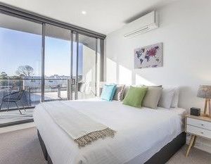 Boutique Stays - Hampton Hub Brighton Australia