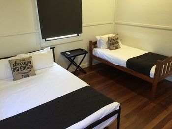 Gin Gin Budget Accommodation