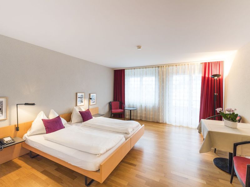 Hotel Photo 6