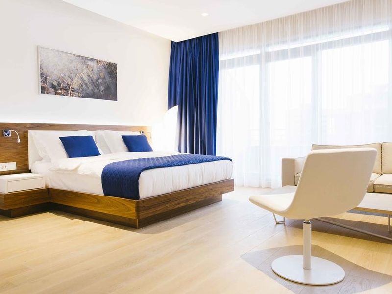 Hotel Photo 5