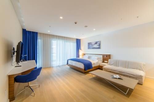 Hotel Photo 8
