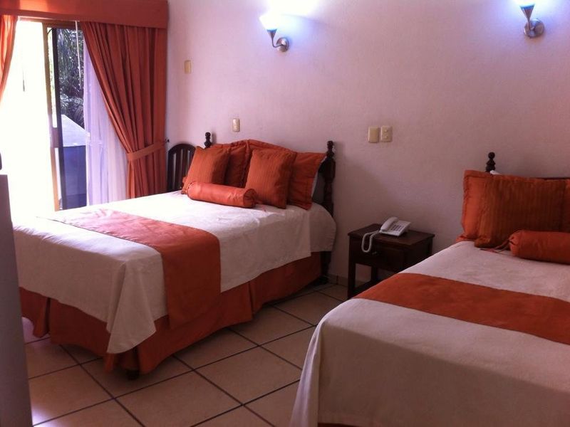 Hotel Photo 3