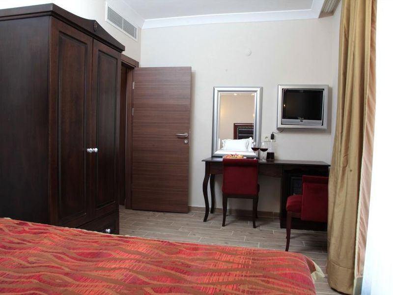 Hotel Photo 5