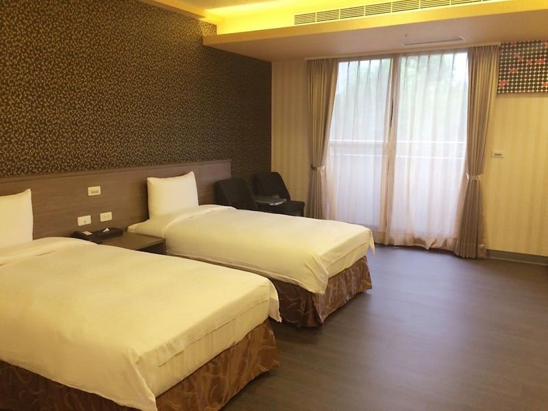 Hotel Photo 8