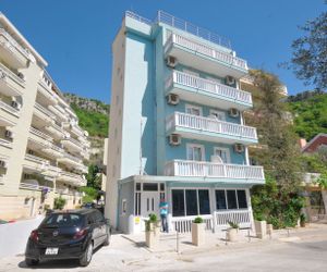 PLAVI BISER Rafailovici Montenegro