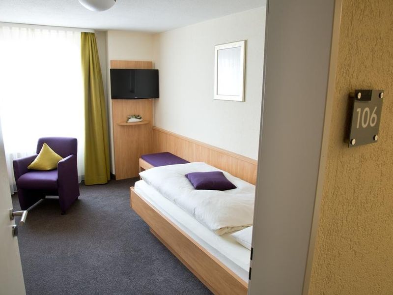 Hotel Photo 8