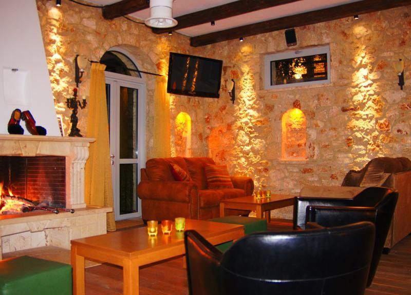 Hotel Photo 9
