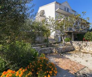 Apartments Irena Tkon Croatia