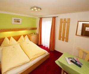 Pension Alpenrose Zell am See Austria