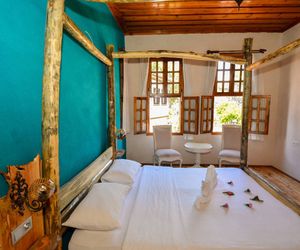 Otel Wood House Antalya Turkey