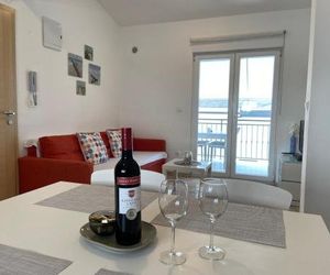 Apartmani Villa Adriatic Vir Croatia