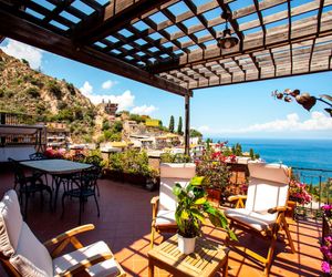 Tao Blue House Taormina Italy