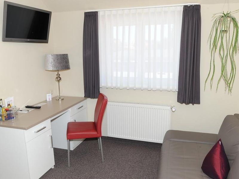 Hotel Photo 8