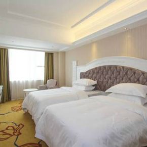 NearBy Hotel