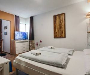 Sinan Han Motel Mostar Bosnia And Herzegovina