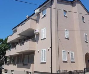 Apartments Vinko Novaglia Croatia