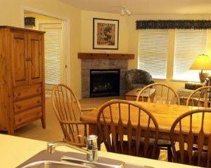 Silver Star Club Resort - 1 Bedroom Executive Vernon Canada