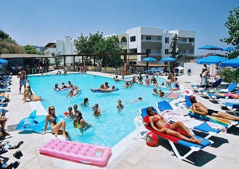Hotel Photo 1