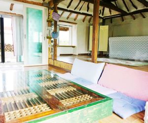 Unnie Guesthouse - Hostel Cheju-do Island South Korea