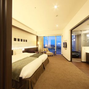 NearBy Hotel