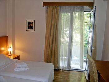 Theoxenia Hotel