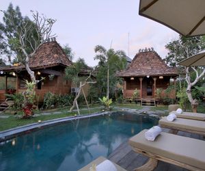 Madani Antique Villas by EPS Tegallalang Indonesia