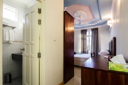 Hotel Photo 8