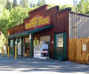 Yosemite Lakes Wheelchair Accessible Cottage 53 Harden Flat United States