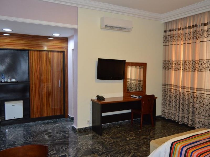 Hotel Photo 13