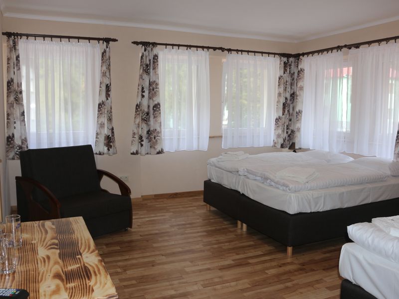Hotel Photo 12