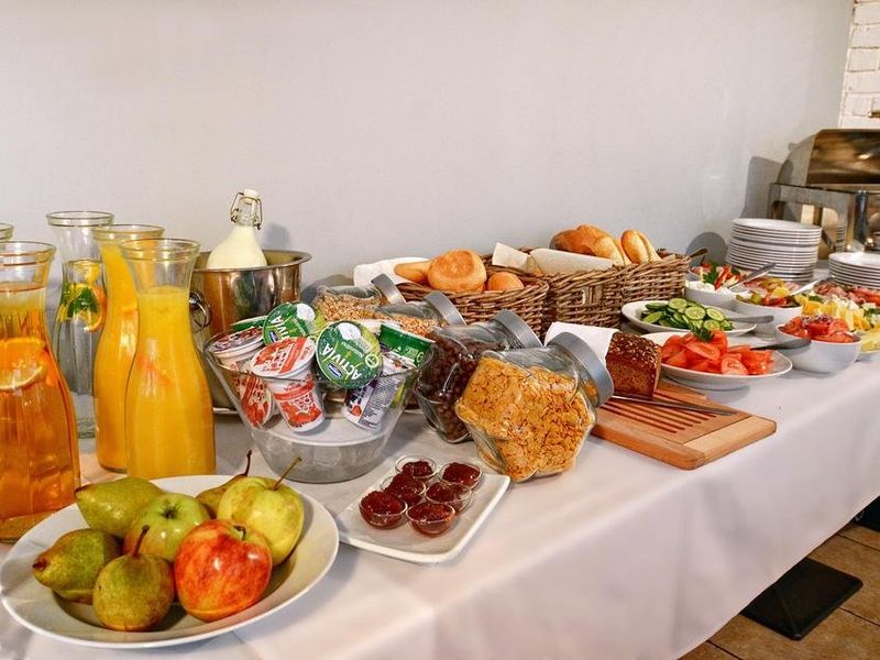 Hotel Photo 12