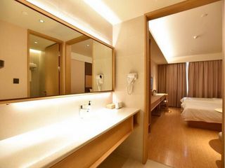 Фото отеля Ji Hotel Yangzhou Wangyue Road