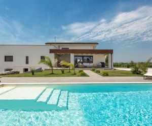 Villa Giulia Luxury Suite Canisi Italy