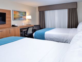 Фото отеля Holiday Inn Hotel & Suites Edmonton Airport Conference Centre, an IHG 