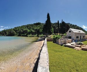 Holiday home Lovrecina bb Postira Croatia