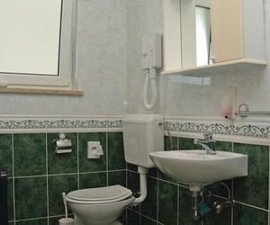 Apartment .Ist.Divizije Cr Porec Croatia