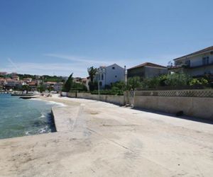 Apartment Put Lokvice I Trogir Croatia