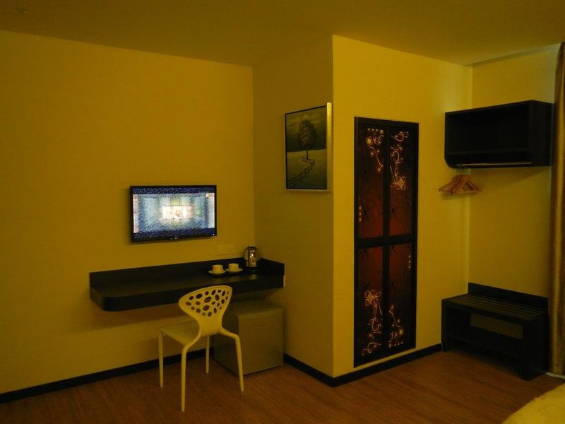Hotel Photo 8