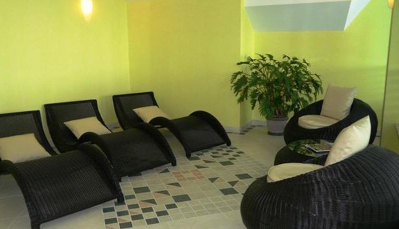 Hotel Photo 12