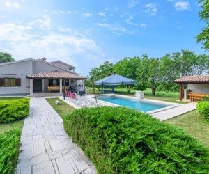 Apartment Orihi V Barban Croatia