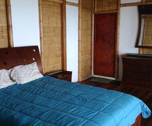 Yachis Home Canoas De Punta Sal Peru
