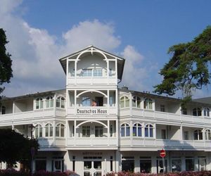 Deutsches Haus by Rujana Ostseebad Binz Germany